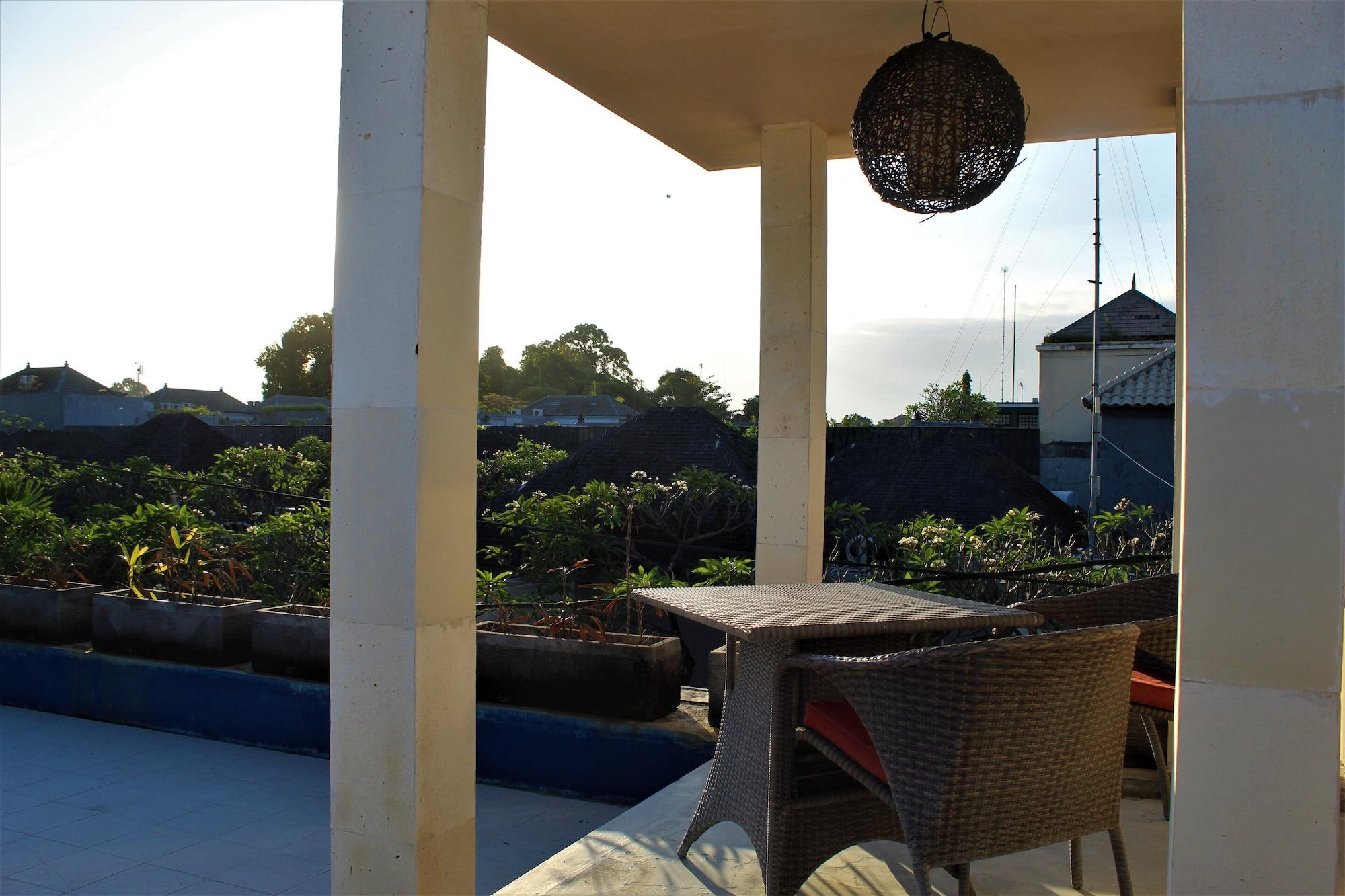Kamuela Villas Seminyak Экстерьер фото