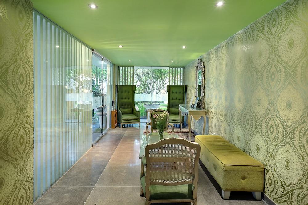 Kamuela Villas Seminyak Экстерьер фото